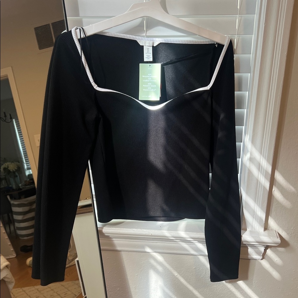 H&M Black Long Sleeve Blouse with White Trim